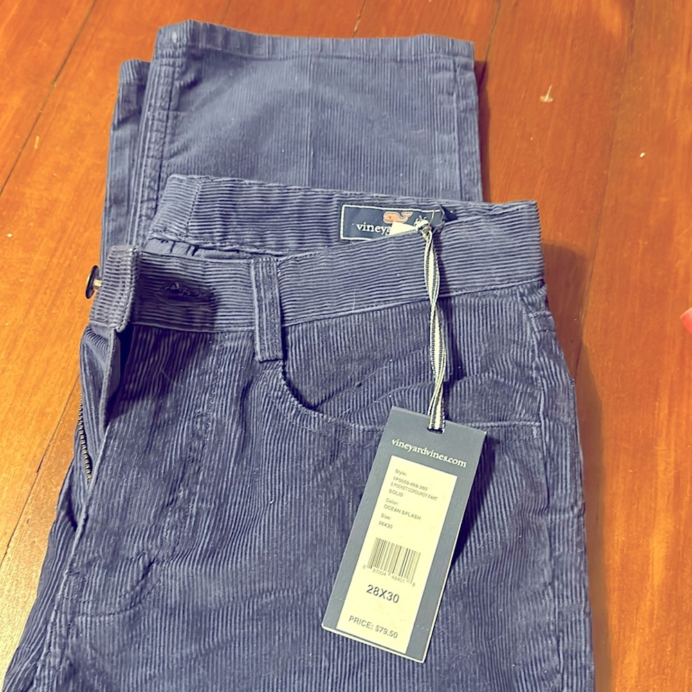 NWT Vineyard Vines 5 pocket corduroy pant. Solid Color: ocean splash size 28x30